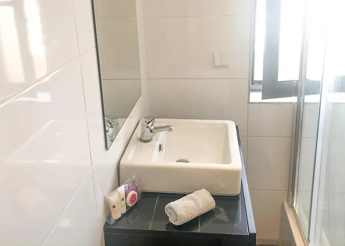 Sol Da Rocha Penthouse By Sunny Deluxe *